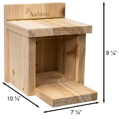 Audubon Cedar Squirrel Munch Box