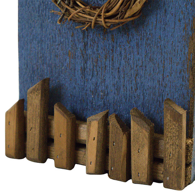 Rustic Wreath Bird Shelter, Blue