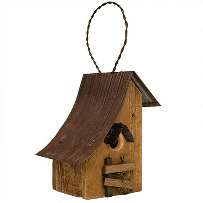 Kooky Chickadee Cottage, Natural