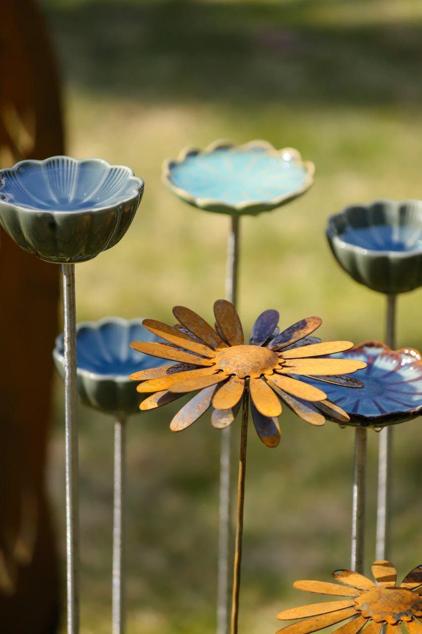 Ceramic bird bath and feeder, Handmade potteryd, Metal art - BIRDLOVER