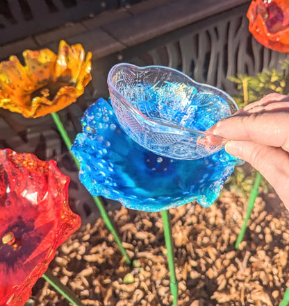 Flower Shape Bird Feeder — Handmade Resin Bee Watering Station - BIRDLOVER