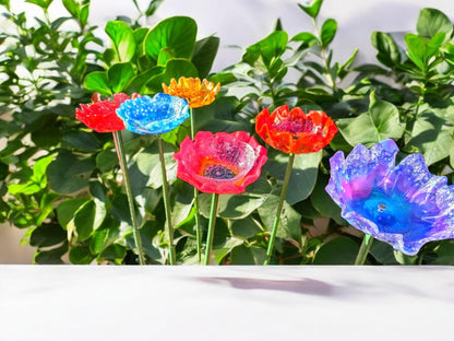 Flower Shape Bird Feeder — Handmade Resin Bee Watering Station - BIRDLOVER