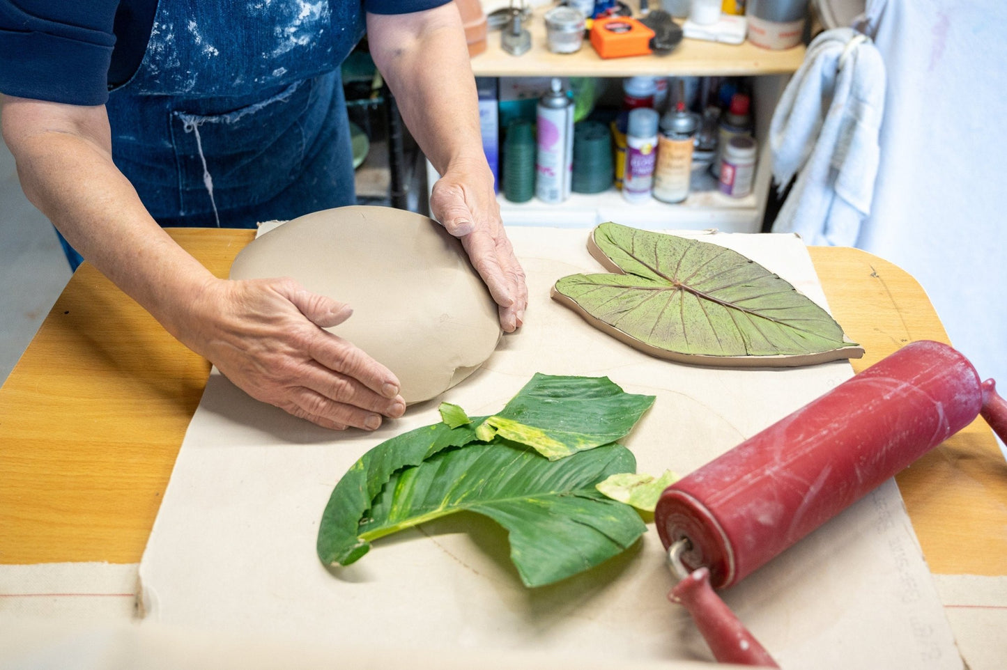 Handmade Bird Bath — Hanging Pottery Leaf Design - BIRDLOVER