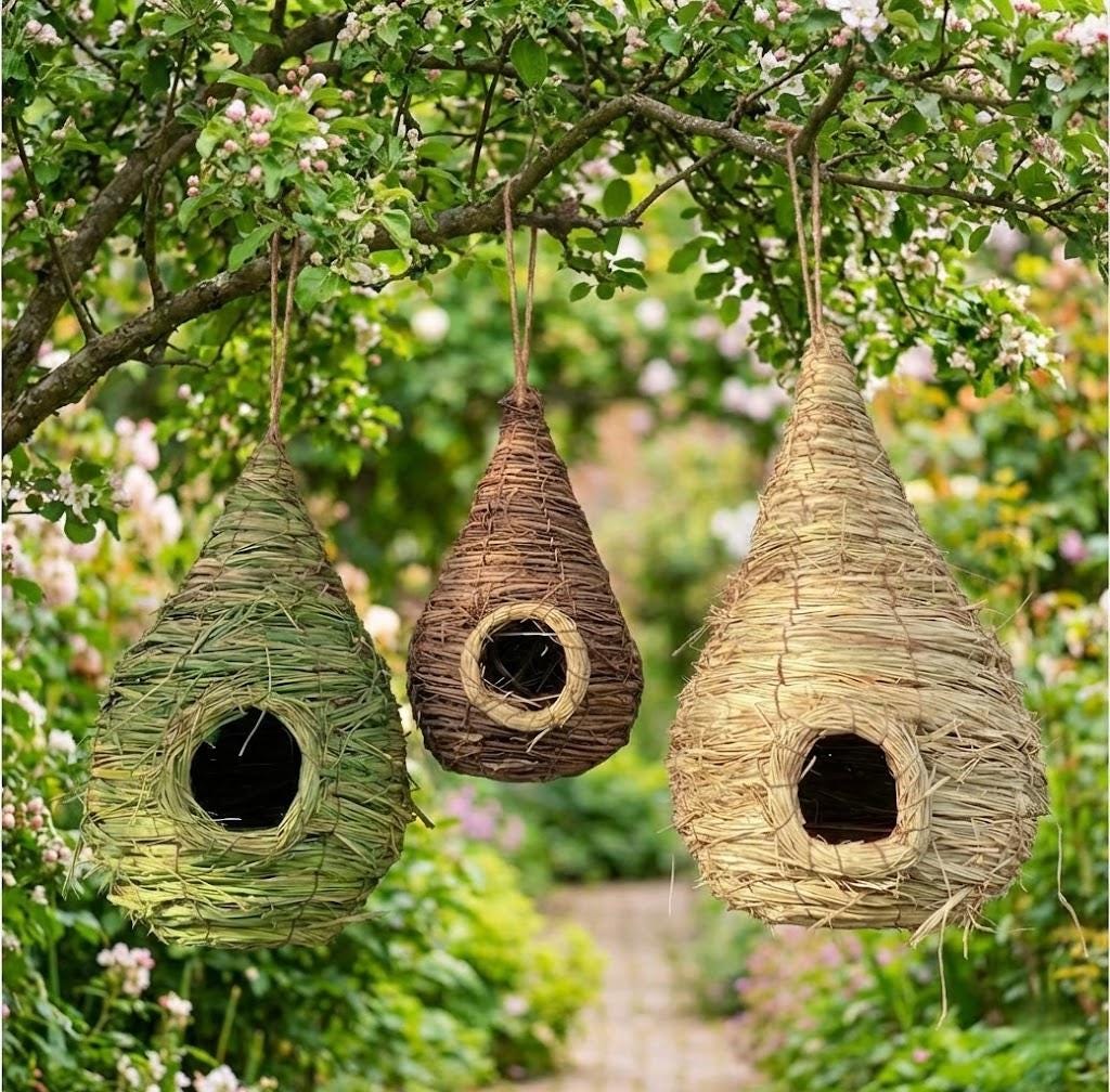 Handwoven Straw Bird Nest — Natural Grass Hanging Garden Decor - BIRDLOVER