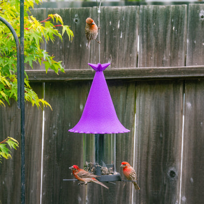 Squirrel Resistant Bird Feeder - BIRDLOVER
