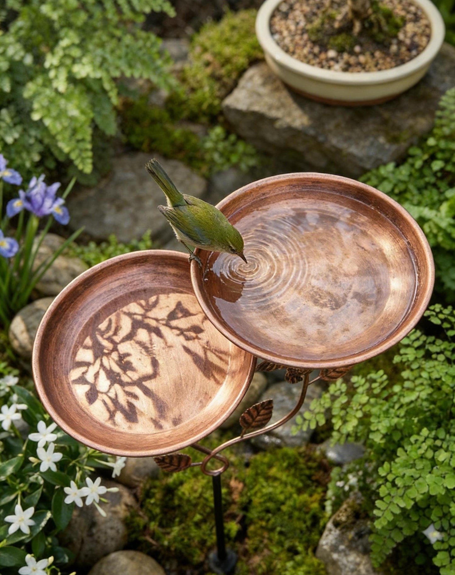 Double Layer Copper Bird Bath — Vintage Hummingbird Leaf Garden Decor - BIRDLOVER