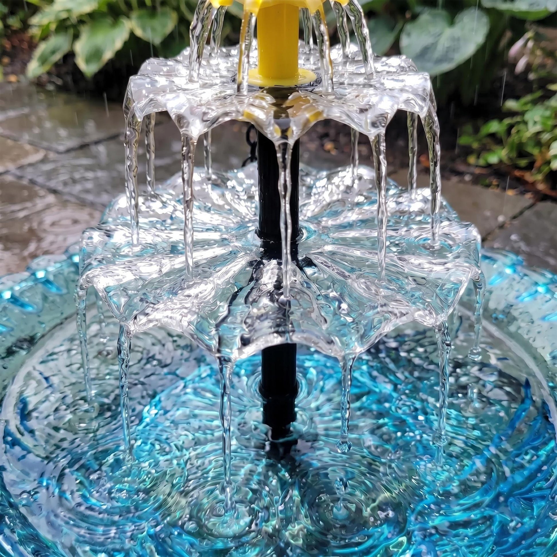 Hanging Solar Waterfall Bird Bath Fountain — Outdoor Hummingbird Feeder - BIRDLOVER