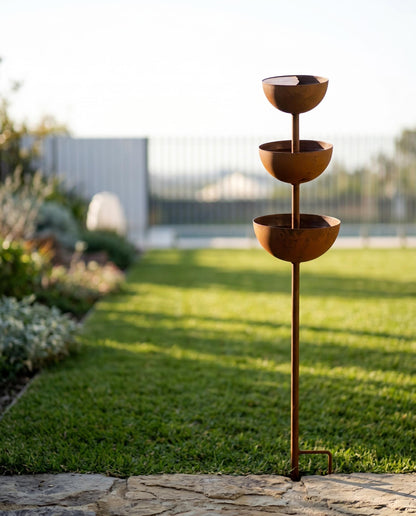 Tiered Rustic Metal Bird Bath for Outdoor Gardens - BIRDLOVER