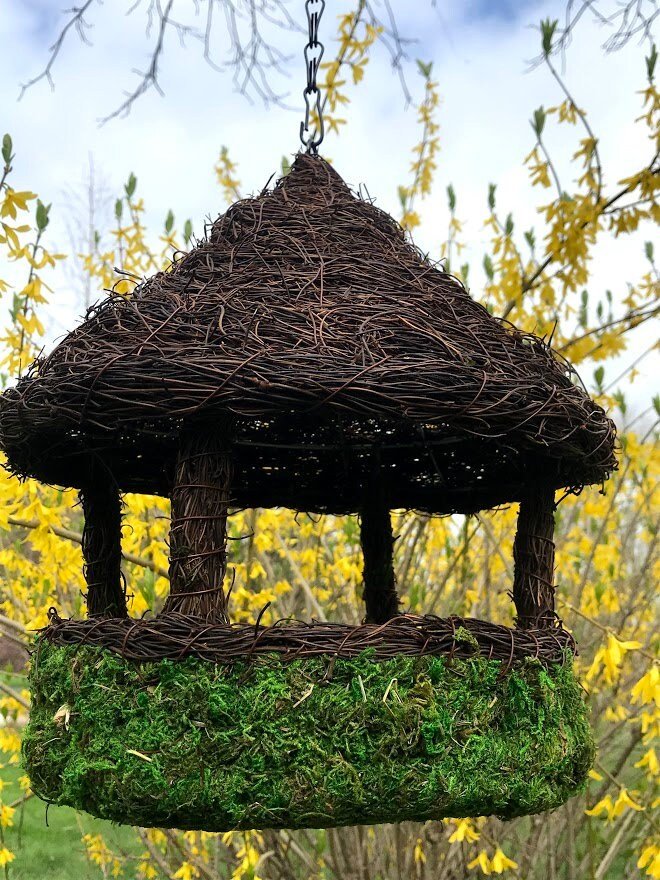 Moss Hut Bird Feeder — Natural Branching Platform - BIRDLOVER