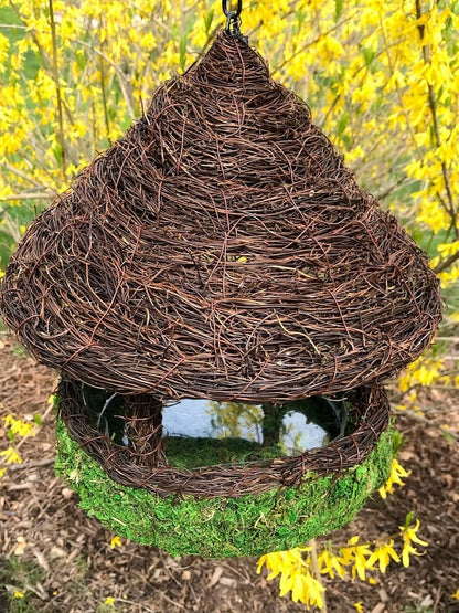 Moss Hut Bird Feeder — Natural Branching Platform - BIRDLOVER