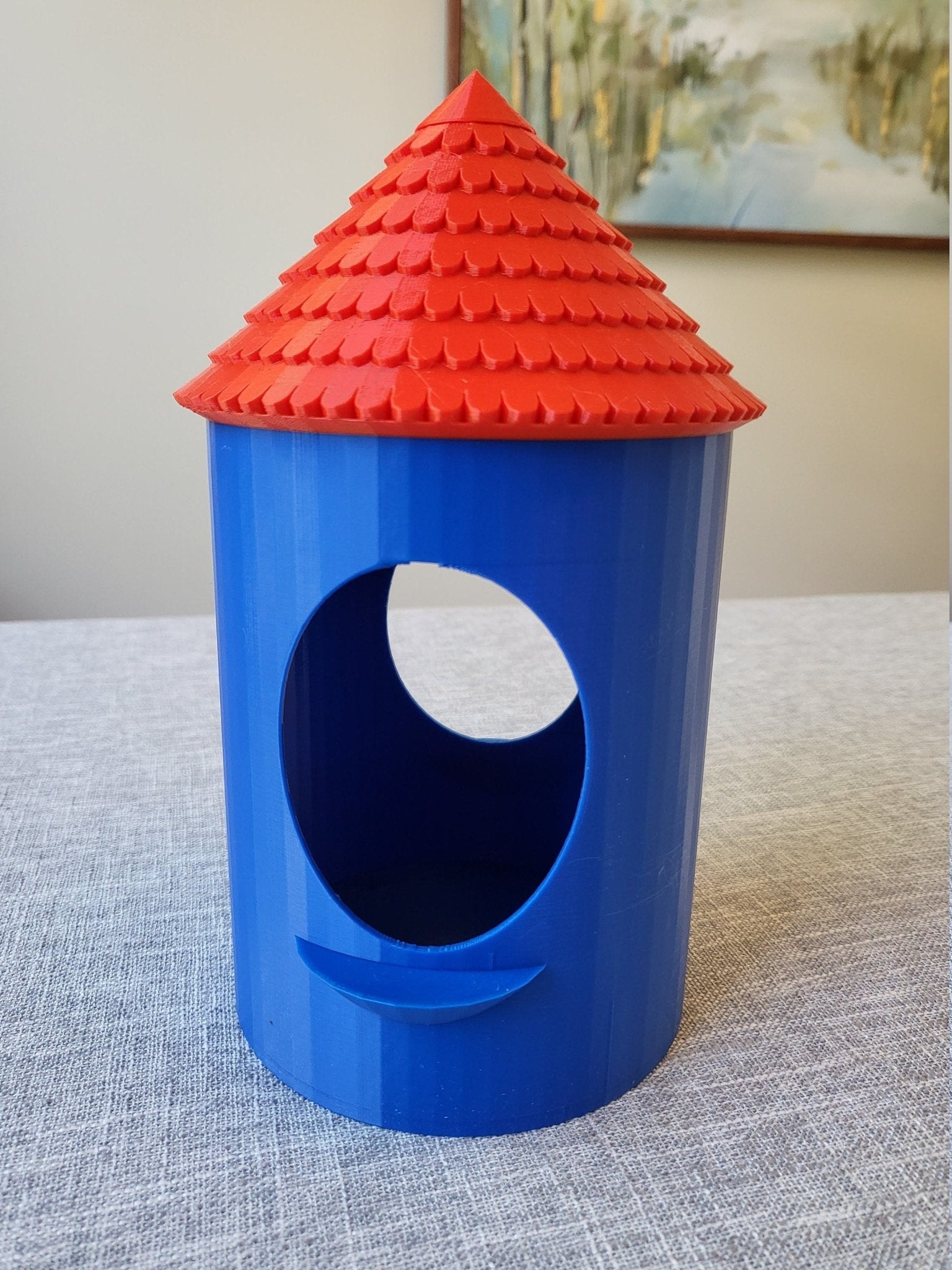 Round Shingled Roof Bird Feeder | Team Colors | Bird | Outdoor | Birdfeed | Conical | Shingled Roof | Circular Birdfeeder | - BIRDLOVER